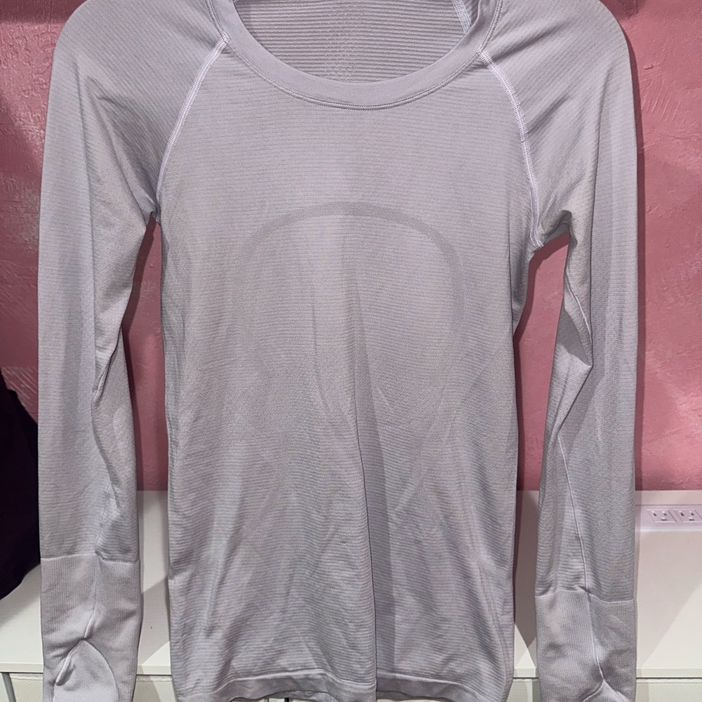 lululemon athletica Lavender Long Sleeve Top